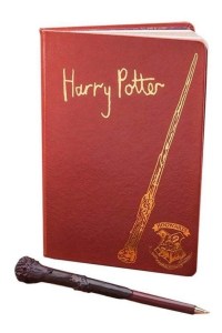 libreta-con-pluma-harry-potter-D_NQ_NP_911091-MLM41637906553_052020-F