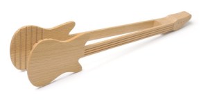 pinzas-de-madera-guitarra-D_NQ_NP_840444-MLM42851865143_072020-W